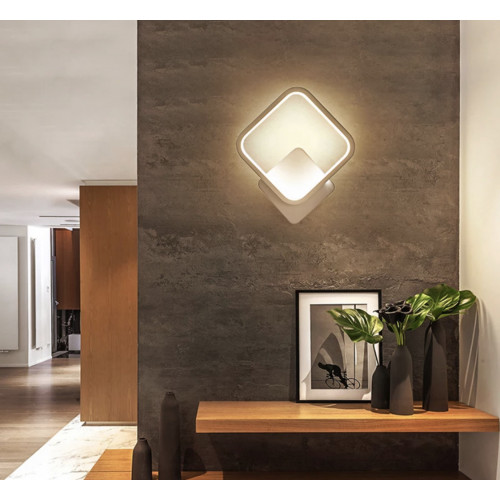 Настінний світильник Rombo